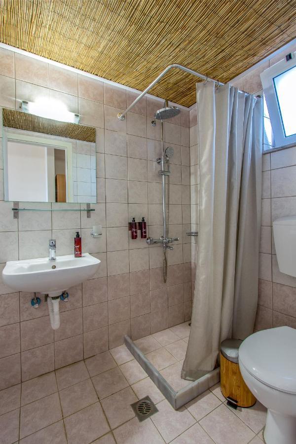 Kanso Rooms Galatás Eksteriør bilde